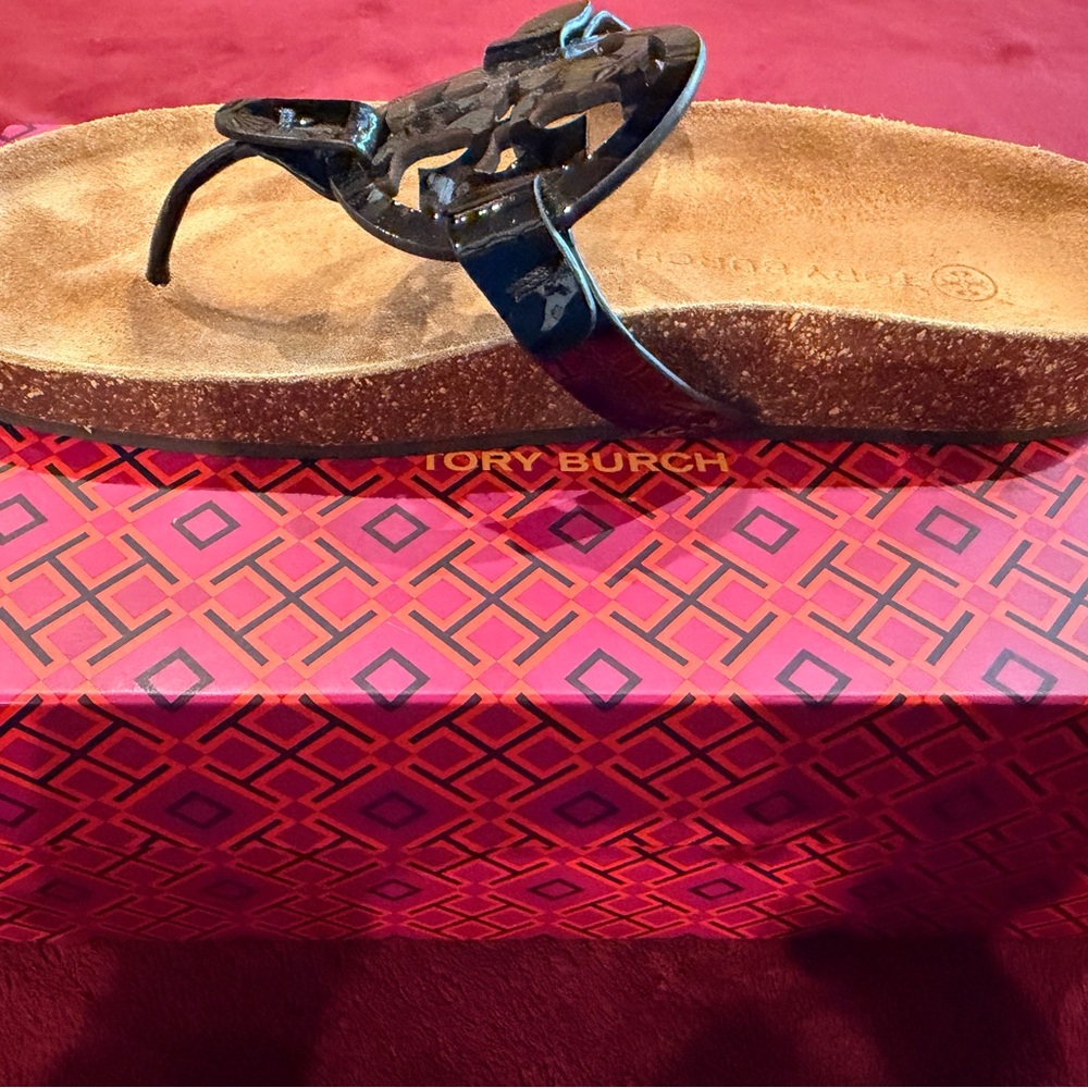 Tory Burch Black and Tan Miller Cloud - Picture 8 of 11